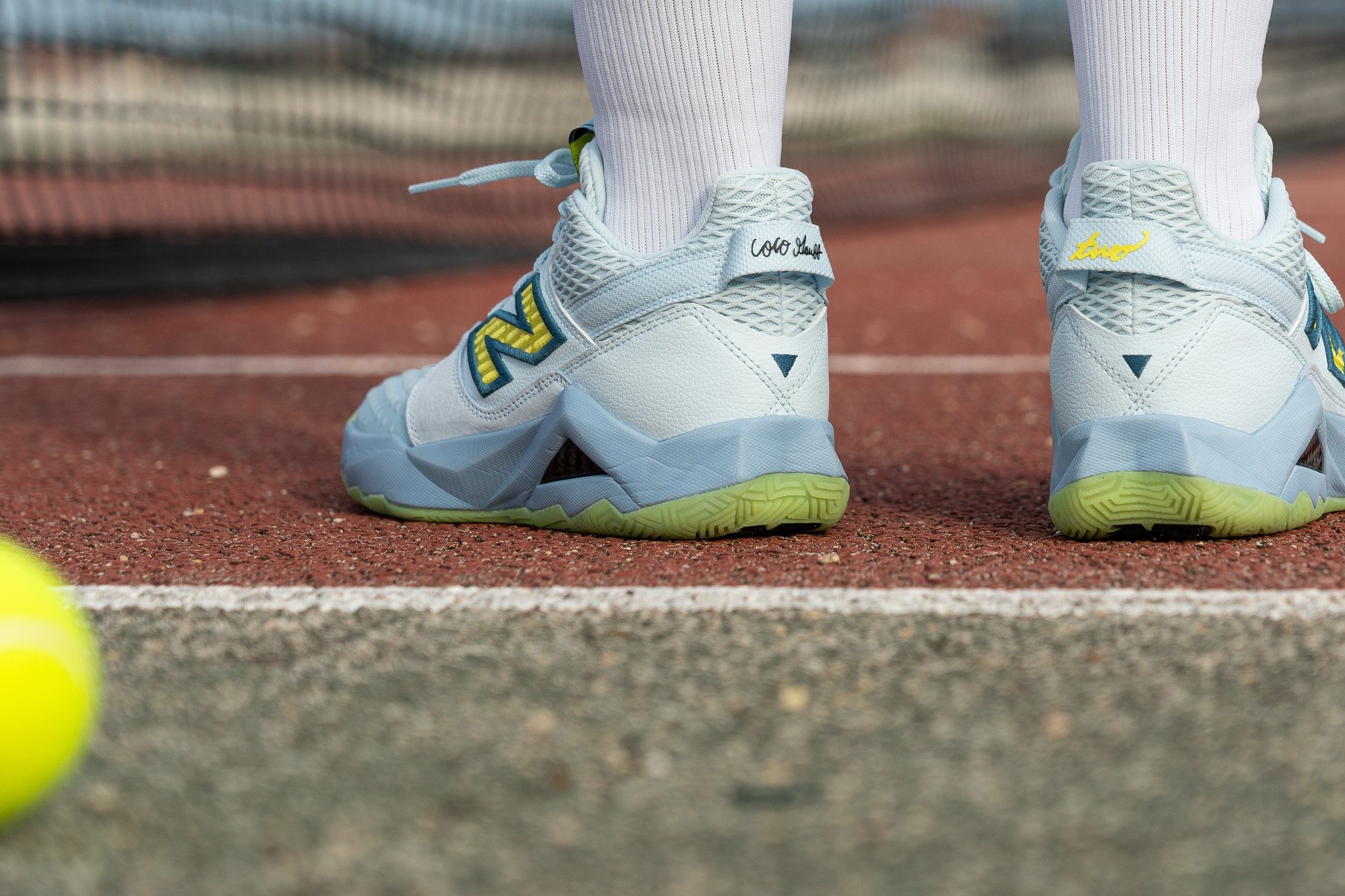 12 Best Women's Tennis Shoes: Podiatrist-Approved