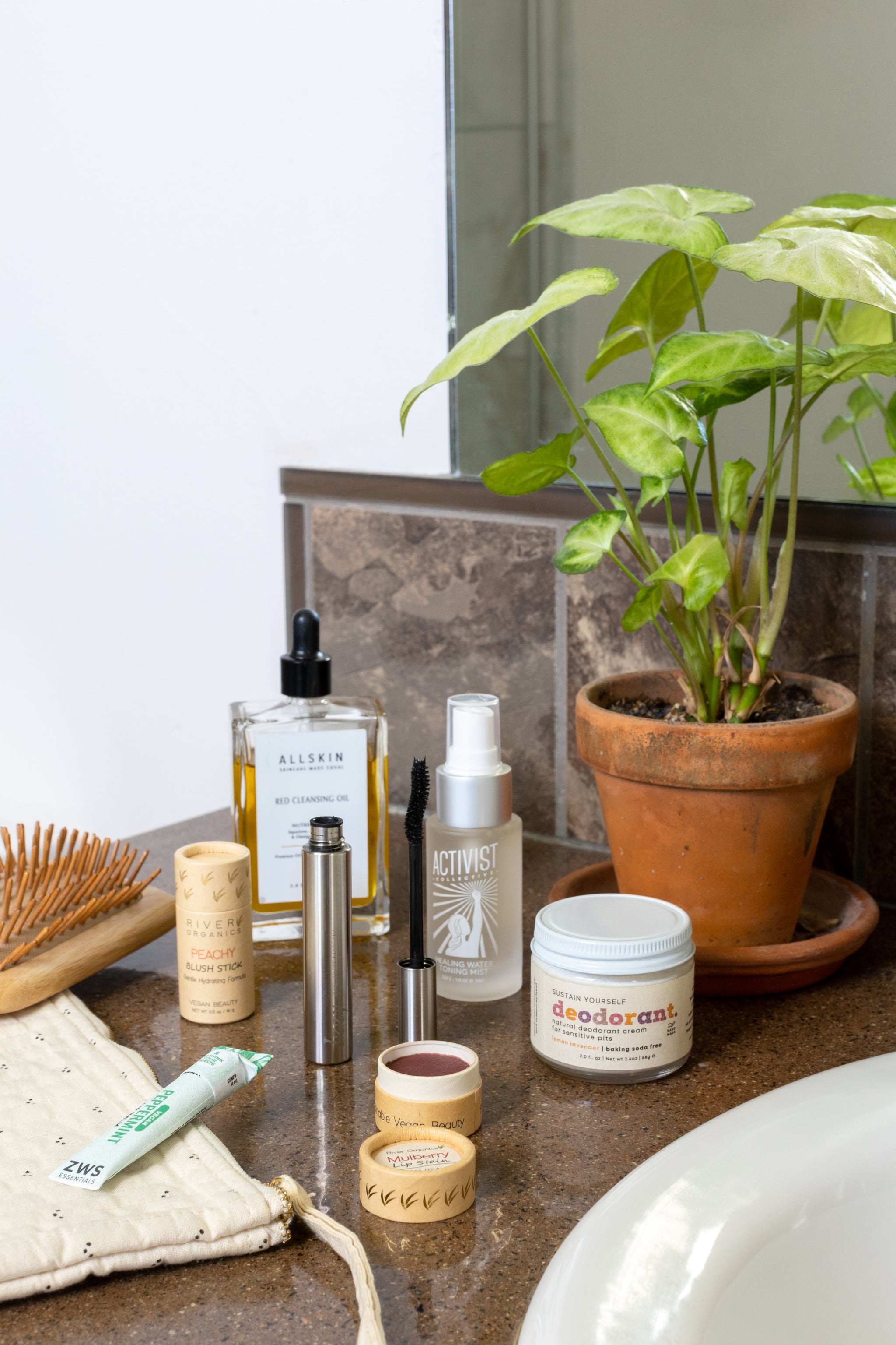 8 Best Sustainable Mother’s Day Gifts for 2026